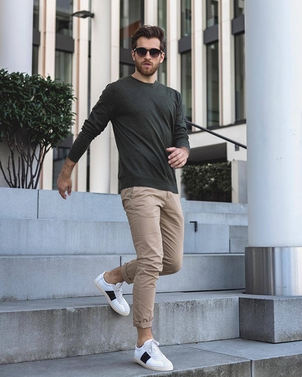 What Are The Things To Look After While Purchasing Men’s Long Sleeve T-Shirts?