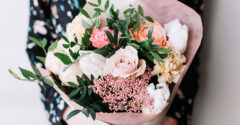 Flower Arrangements as Gifts: How to Choose the Perfect Bouquet