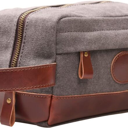 Exquisite Elegance: Elevate Your Travel Essentials with Toiletry Bags by Vintage Leather